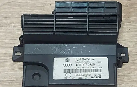 Audi A6 S6 C6 4F Power management control unit 4F0907280B