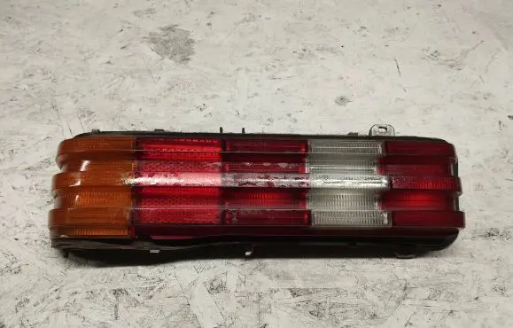 Mercedes-Benz W123 Rear/tail lights 220640010701