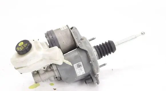 Skoda Superb B8 (3V) Brake booster 3Q1614105CF