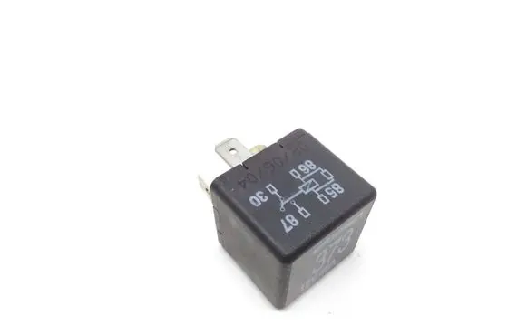 Audi A4 S4 B6 8E 8H Other relay 8D0951253A