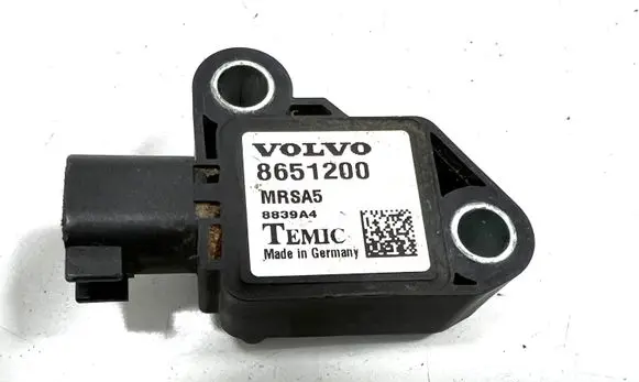 Volvo V50 Airbag deployment crash/impact sensor 8651200 8839A4