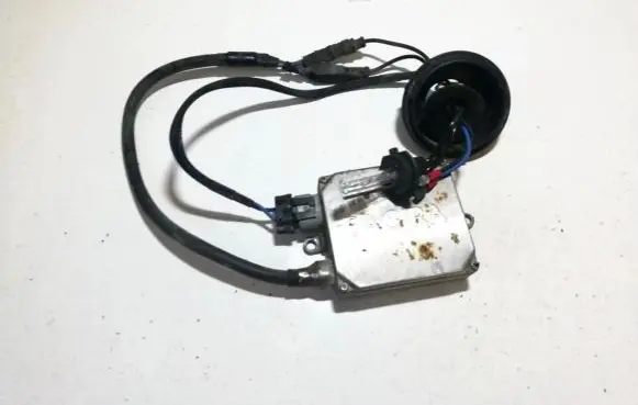 Subaru B9 Tribeca Headlight ballast module Xenon