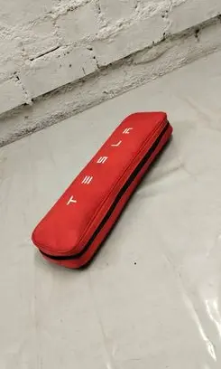Tesla Model S First aid kit 