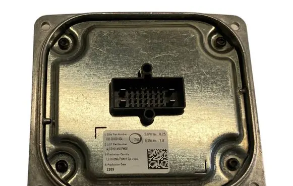 Citroen C5 Aircross LED ballast control module ALDZH01X90 090000001904