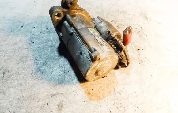 Audi A4 S4 B6 8E 8H Starter motor 079911023D