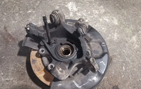 BMW 4 F36 Gran coupe Rear wheel hub 0002344899