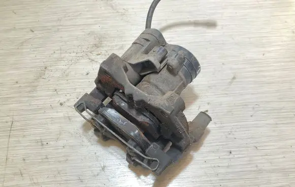 Audi A3 S3 A3 Sportback 8P Rear brake caliper 5Q0615405AM