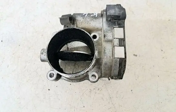 Volvo V70 Throttle valve 8692720