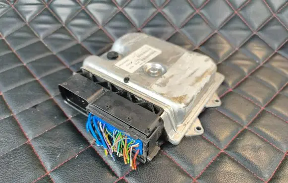 Alfa Romeo Giulietta Engine control unit/module 52003420 BC0115909D BZPY6DA7P