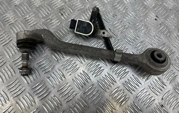 BMW 4 F32 F33 Front lower control arm/wishbone 6857329