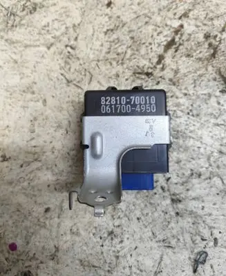 Peugeot 107 Light module LCM 8281070010 0617004950
