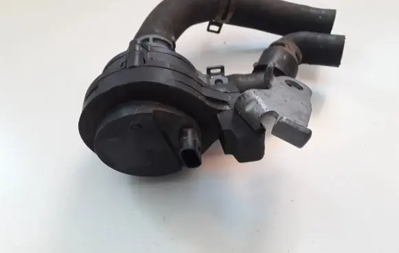 Skoda Octavia Mk3 (5E) Electric auxiliary coolant/water pump 5Q0965567J