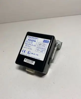 Toyota Corolla Verso AR10 Door control unit/module 897410F010 61B168000 10R021776