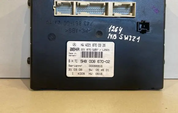 Mercedes-Benz S W221 Climate control unit A2218700326 5HB008670