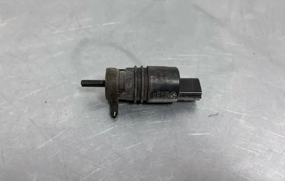 BMW 7 F01 F02 F03 F04 Windscreen/windshield washer pump 6934160