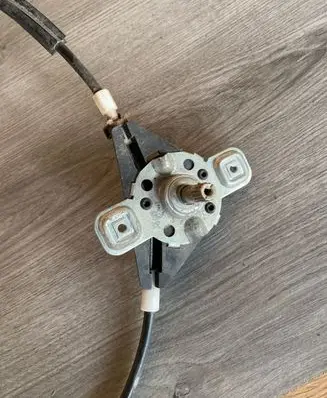 Volkswagen Golf II Front door manual window regulator 191837402B