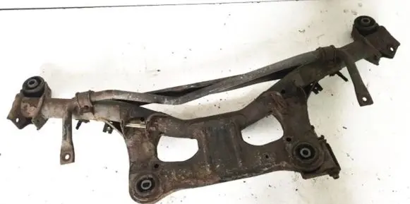 Mitsubishi Grandis Rear axle beam 