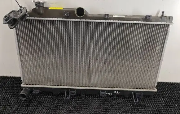 Subaru Legacy Coolant radiator 