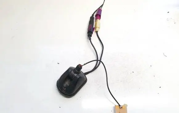 Citroen C-Crosser Aerial GPS antenna