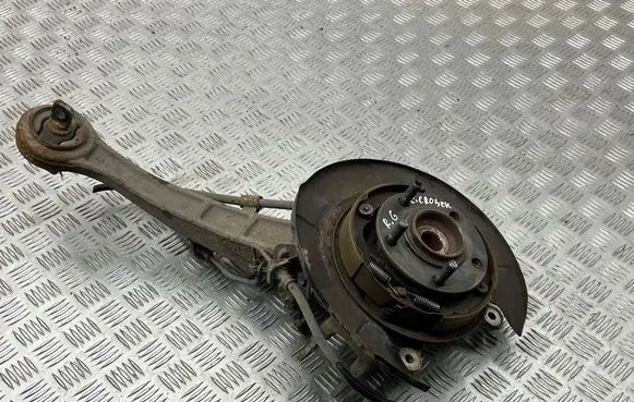 Citroen C-Crosser Rear wheel hub spindle/knuckle 