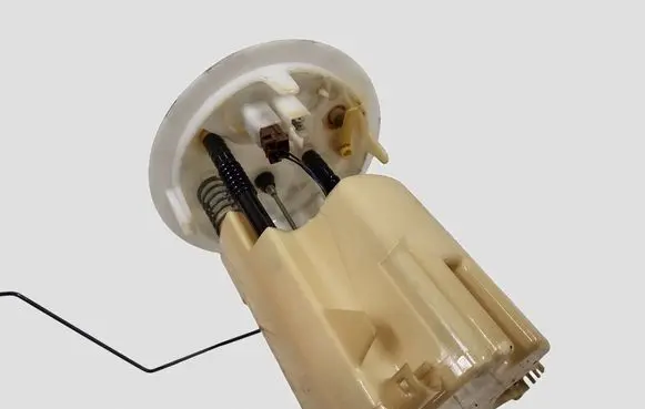 Peugeot 508 Fuel level sensor