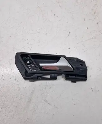 Mercedes-Benz ML W164 Front door interior handle 302172