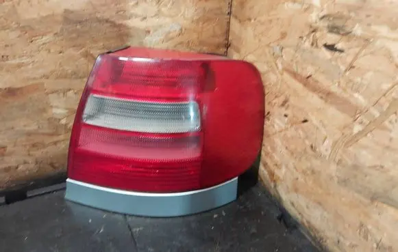 Audi A4 S4 B5 8D Rear/tail lights 8D0945096C