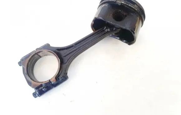 Audi A4 S4 B6 8E 8H Piston with connecting rod y890