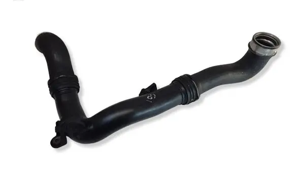 Volkswagen PASSAT B6 Intercooler hose/pipe 1K0145770D