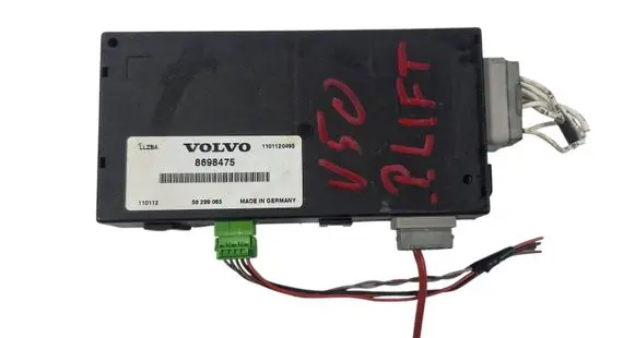 Volvo V50 Tow bar trailer control unit/module 8698475