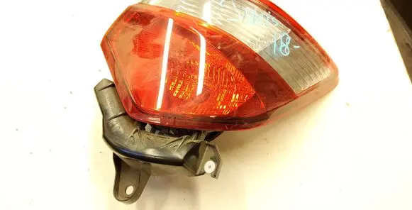 Toyota Yaris Rear/tail lights 521550D220