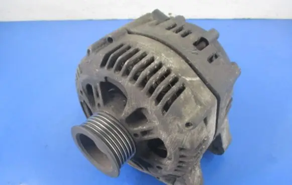 Peugeot 206 CC Generator/alternator 9645907780