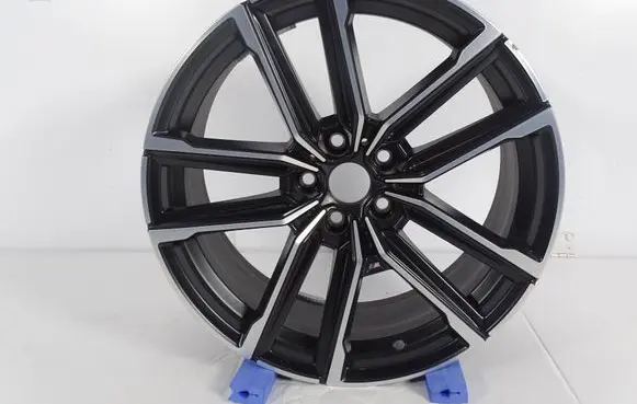 BMW 3 G20 G21 Original wheel cap 8747000
