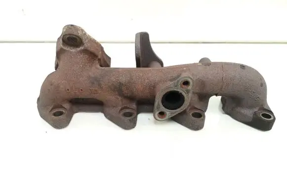 Hyundai i30 Exhaust manifold