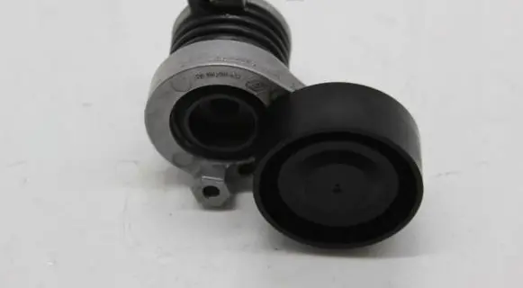 Infiniti Q30 Alternator belt tensioner 6563010