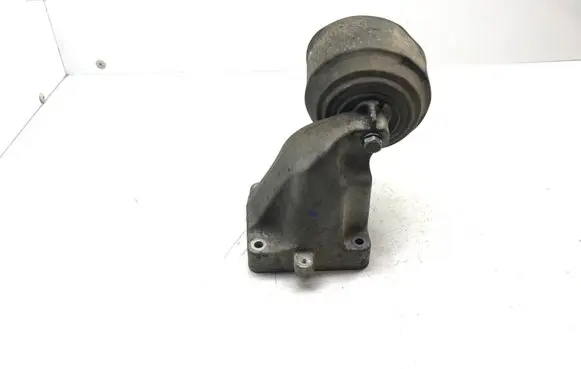 Mercedes-Benz E W211 Engine mounting bracket A6422230104