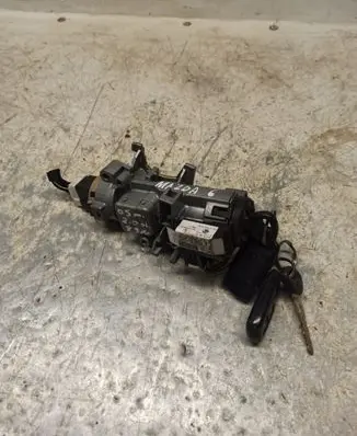 Mazda 6 Ignition lock GJ6A66938A YP2ALF15607AC