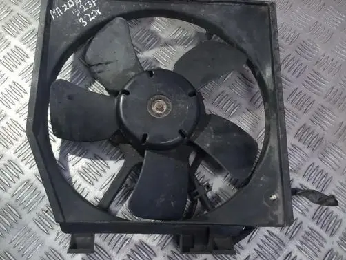 Mazda 323 F Radiator cooling fan shroud