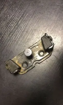 BMW 3 E46 Loading door lock loop/hook striker 8203771