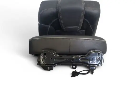 Mercedes-Benz GL X166 Second row seats 