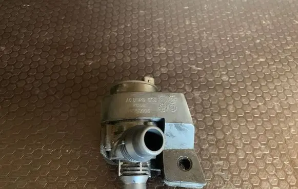 BMW X5 E53 Electric auxiliary coolant/water pump 30953100 VCD419538