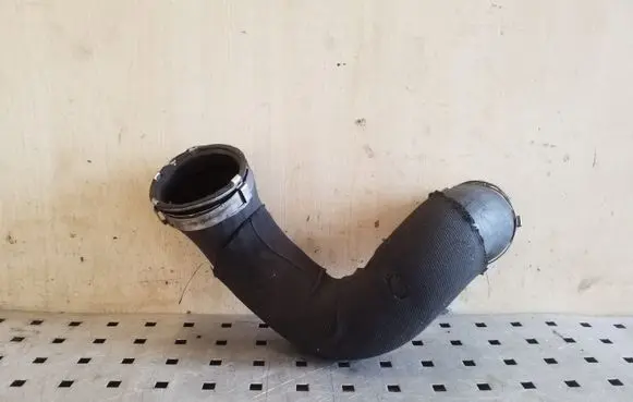 Audi A6 S6 C6 4F Intercooler hose/pipe 4F0145737
