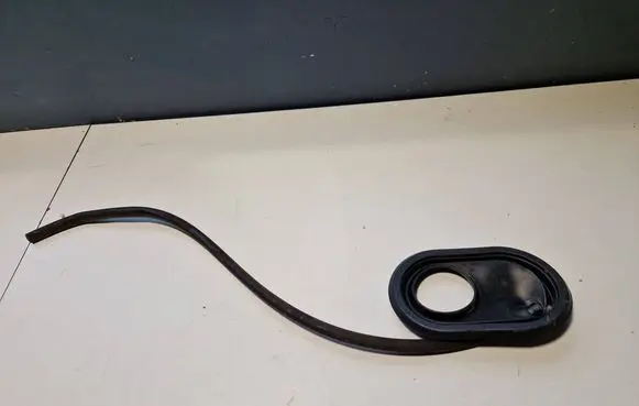 Mercedes-Benz CLA C118 X118 Fuel tank cap trim A1184710100