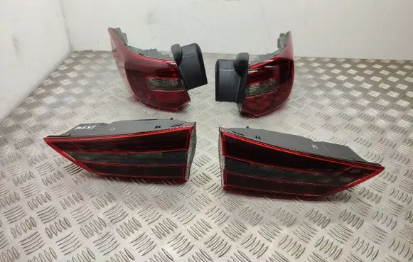 Opel Grandland X Rear/tail lights set 9846766680 9846766880 9846767180