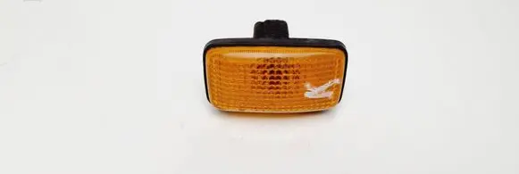 Nissan King Cab, Navara Front fender indicator light 013192