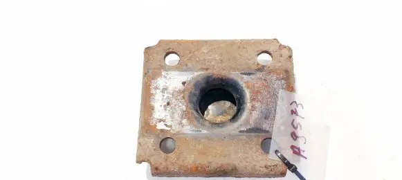Nissan NV200 Bracket in trunk/boot 
