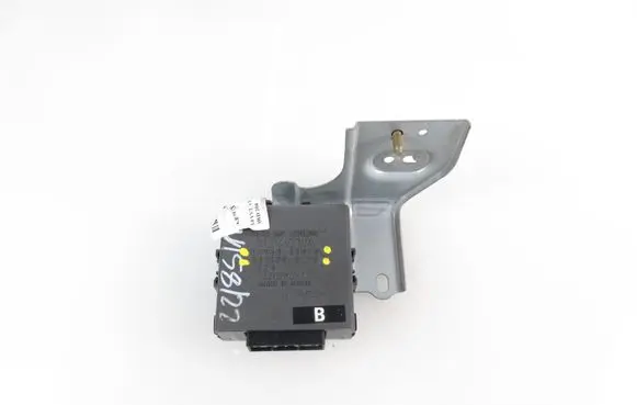 Lexus RX 300 Light module LCM 0318000290 8996048050