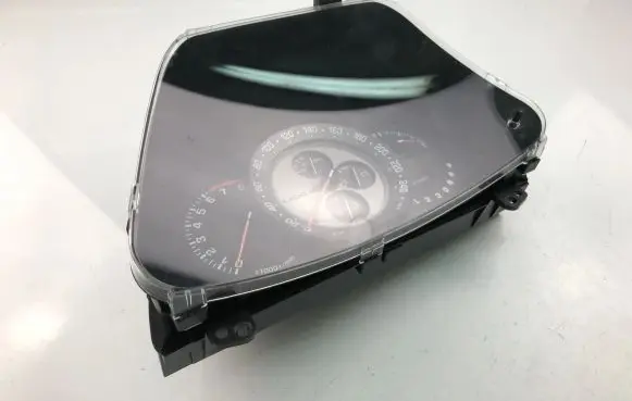 Lexus IS 200-300 Speedometer (instrument cluster) 8380053370