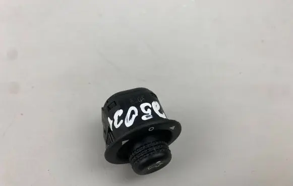 Ford Ecosport Wing mirror switch CN1517B676AA