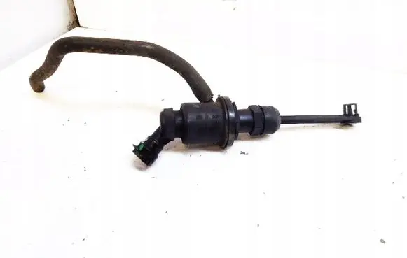 Nissan Qashqai Clutch slave cylinder 